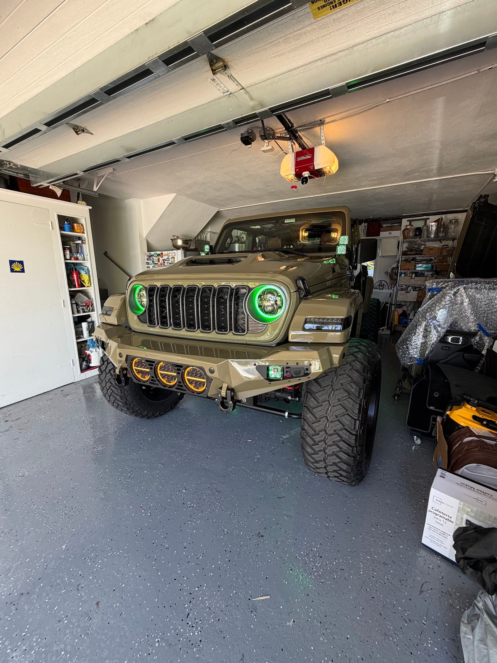 Mobile Mechanic R&R on-site auto service